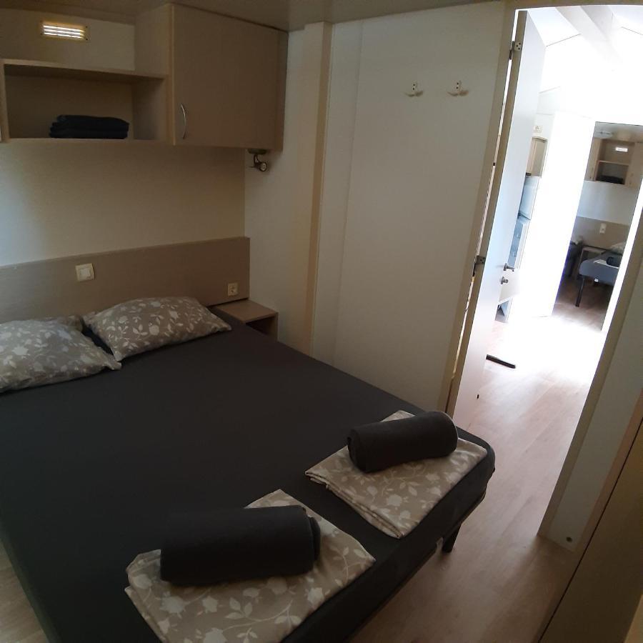 Grand Veles Camp Hotel Banjole Eksteriør billede