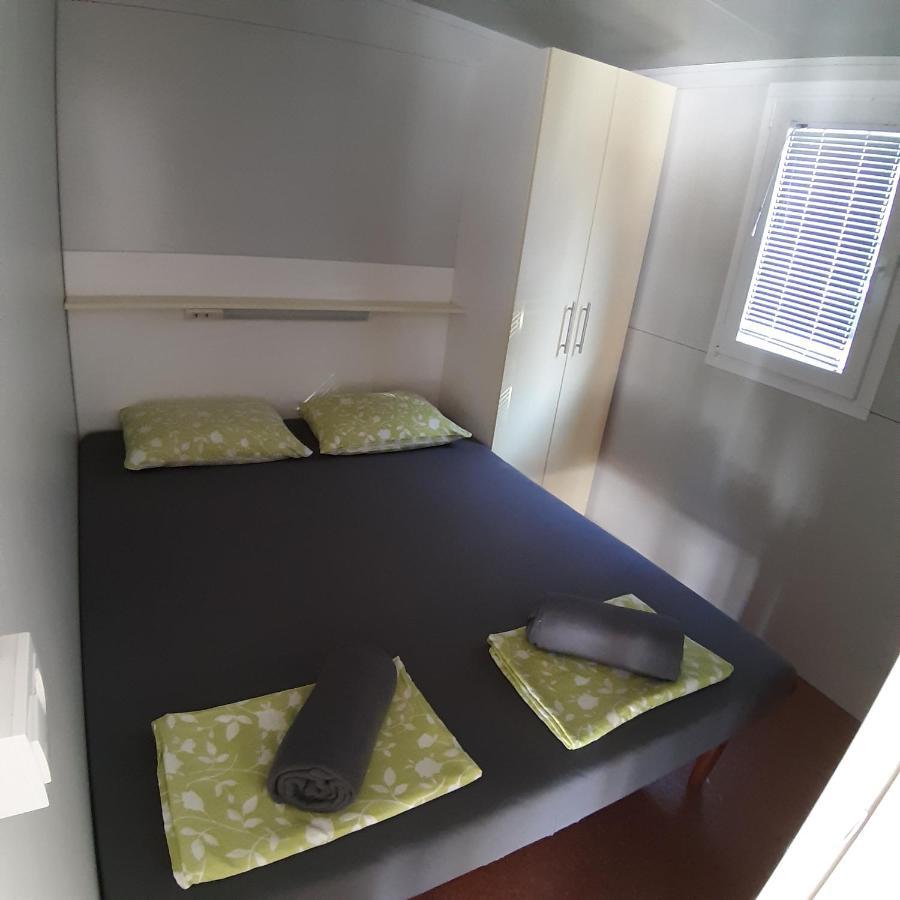 Grand Veles Camp Hotel Banjole Eksteriør billede