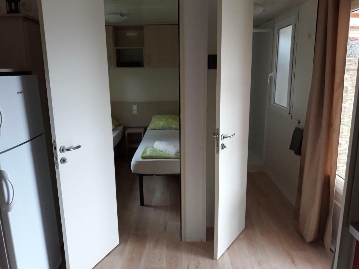 Grand Veles Camp Hotel Banjole Eksteriør billede